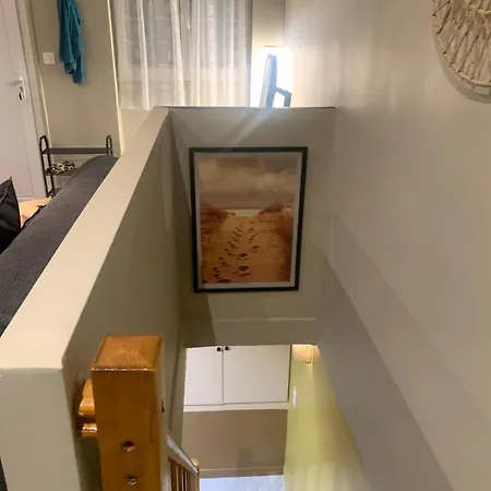 Montmartre Shelter Apartament Paryż