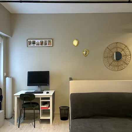 Montmartre Shelter 아파트 파리